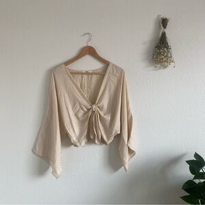 Bell sleeve top